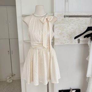 Yizi Xiaolu original women's clothing, daughter pure desire, sleeveless halter neck waist-hugging dress, iron diamond bow dress