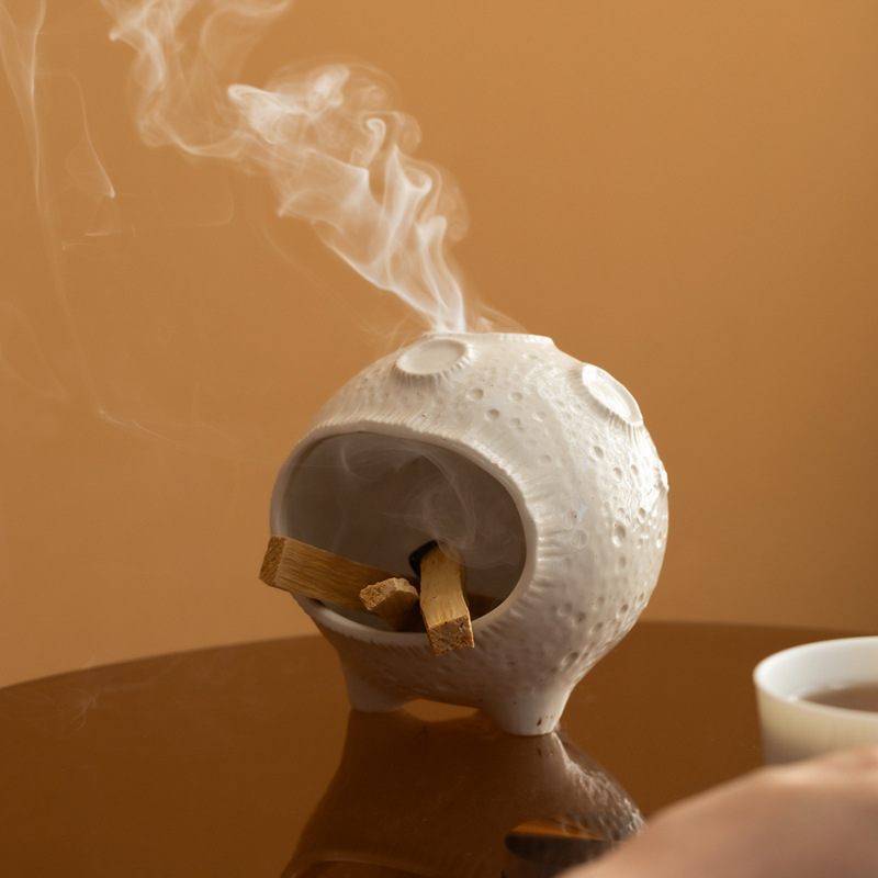 Simple Planet Ceramic Holy Wooden Frame Art Geometric Modeling Decorative Ornaments